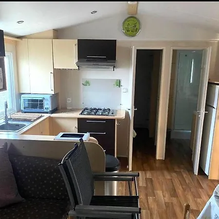 Mobil-Home Au Camping Familial 4 Etoiles Les Sables D'Or Agde Exterior photo
